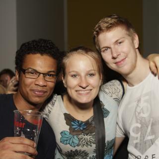 fetzn_fliegen_2015-10-16_23h51min27s.basti.web.jpg